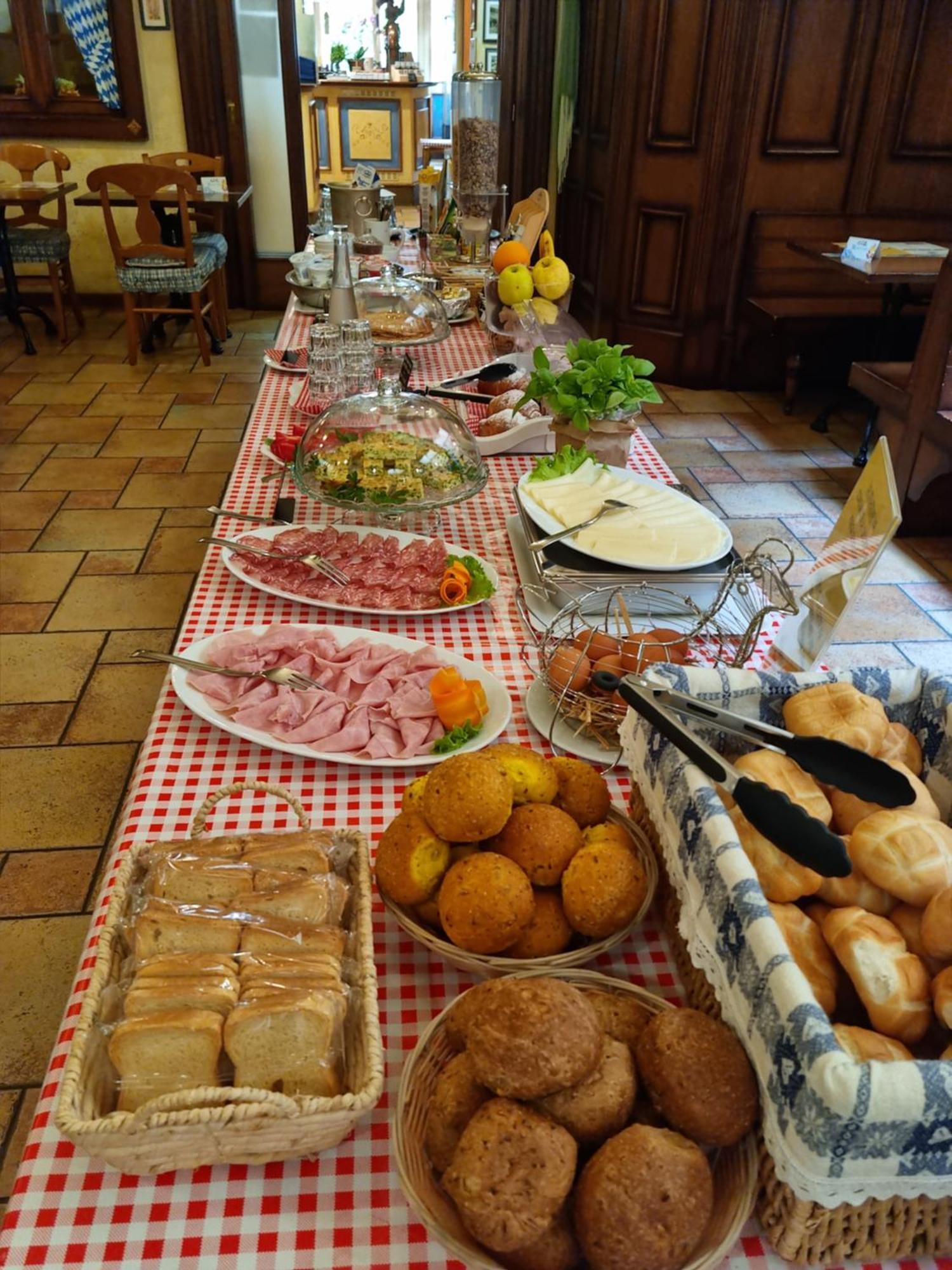 Hotel Vittoria 리바 델 이탈리아 베로나 외부 사진