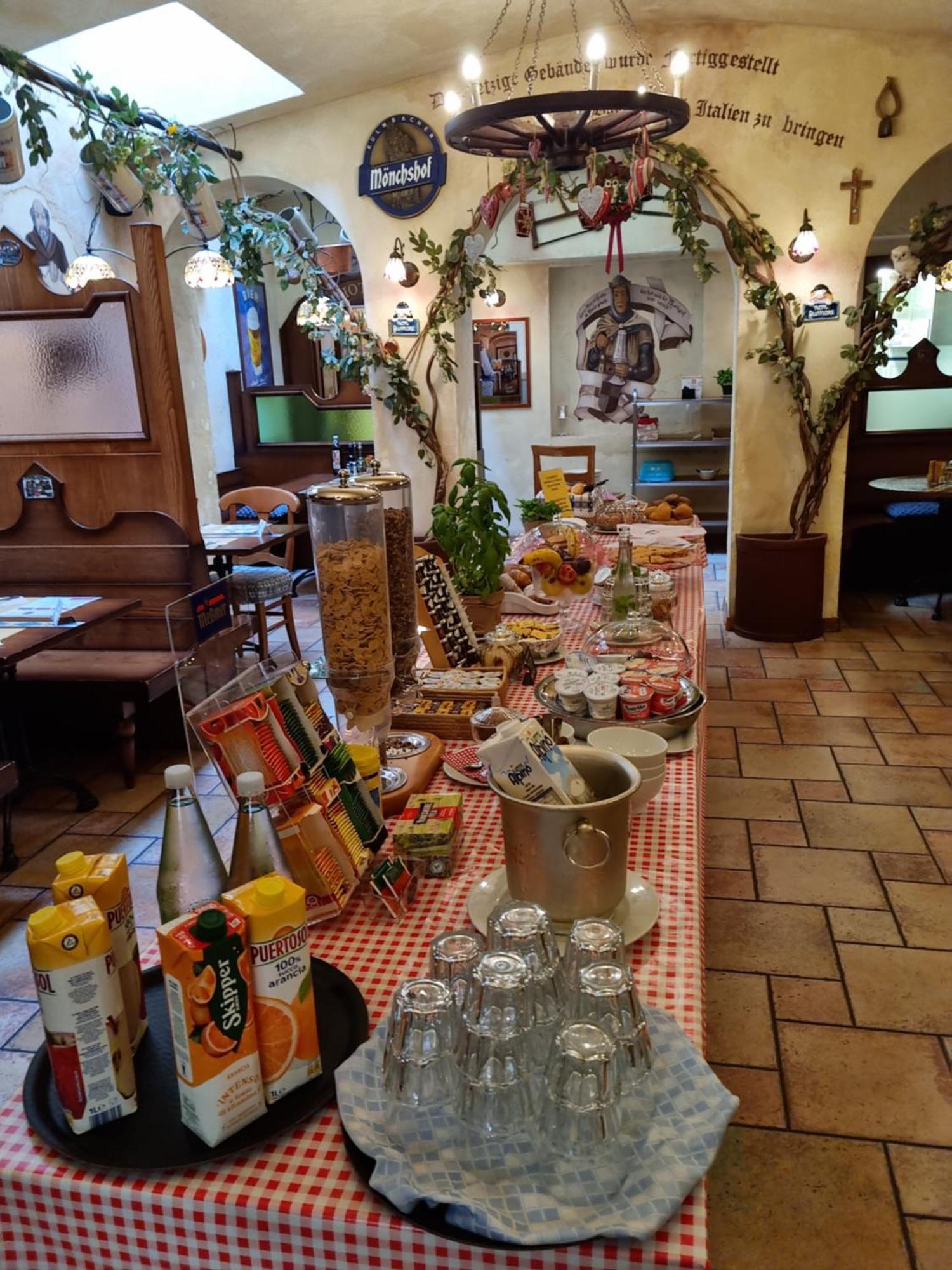 Hotel Vittoria 리바 델 이탈리아 베로나 외부 사진